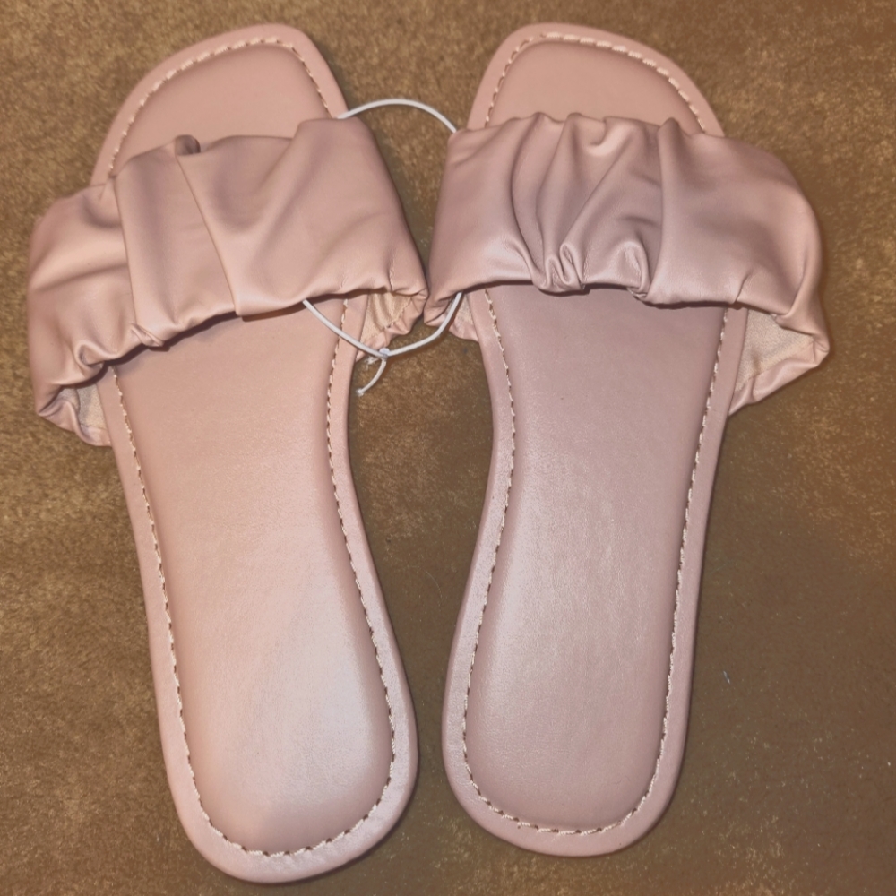 Womens pink sandals